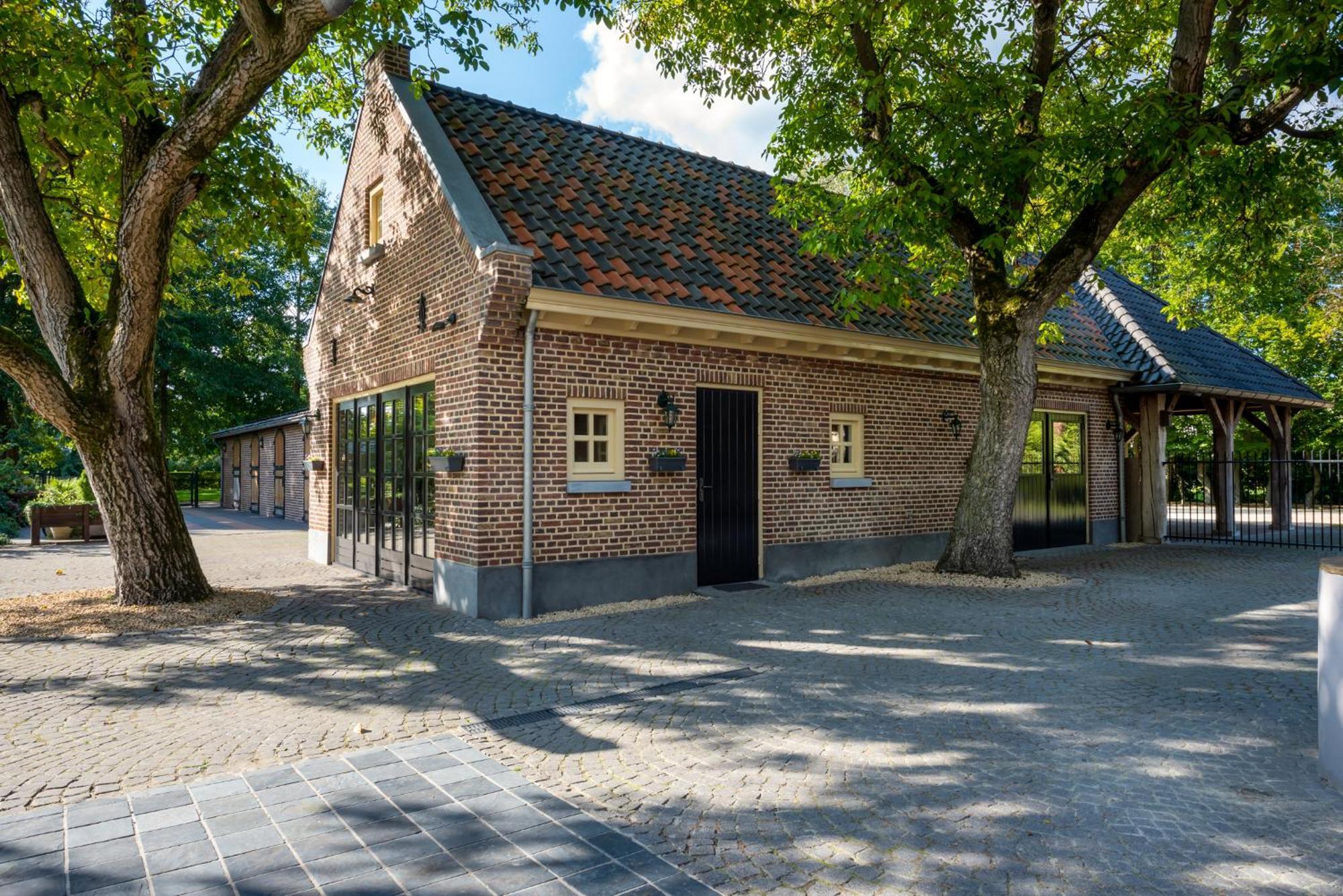 Warm, Authentiek Huis In Landelijke Omgeving Sint-Oedenrode Bagian luar foto