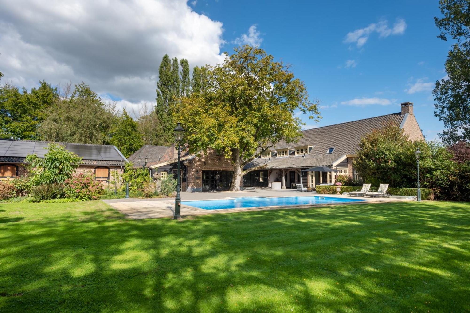 Warm, Authentiek Huis In Landelijke Omgeving Sint-Oedenrode Bagian luar foto